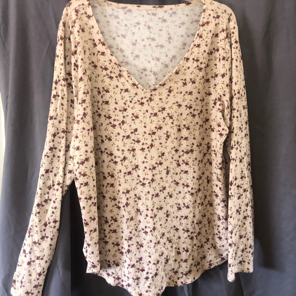 Floral top